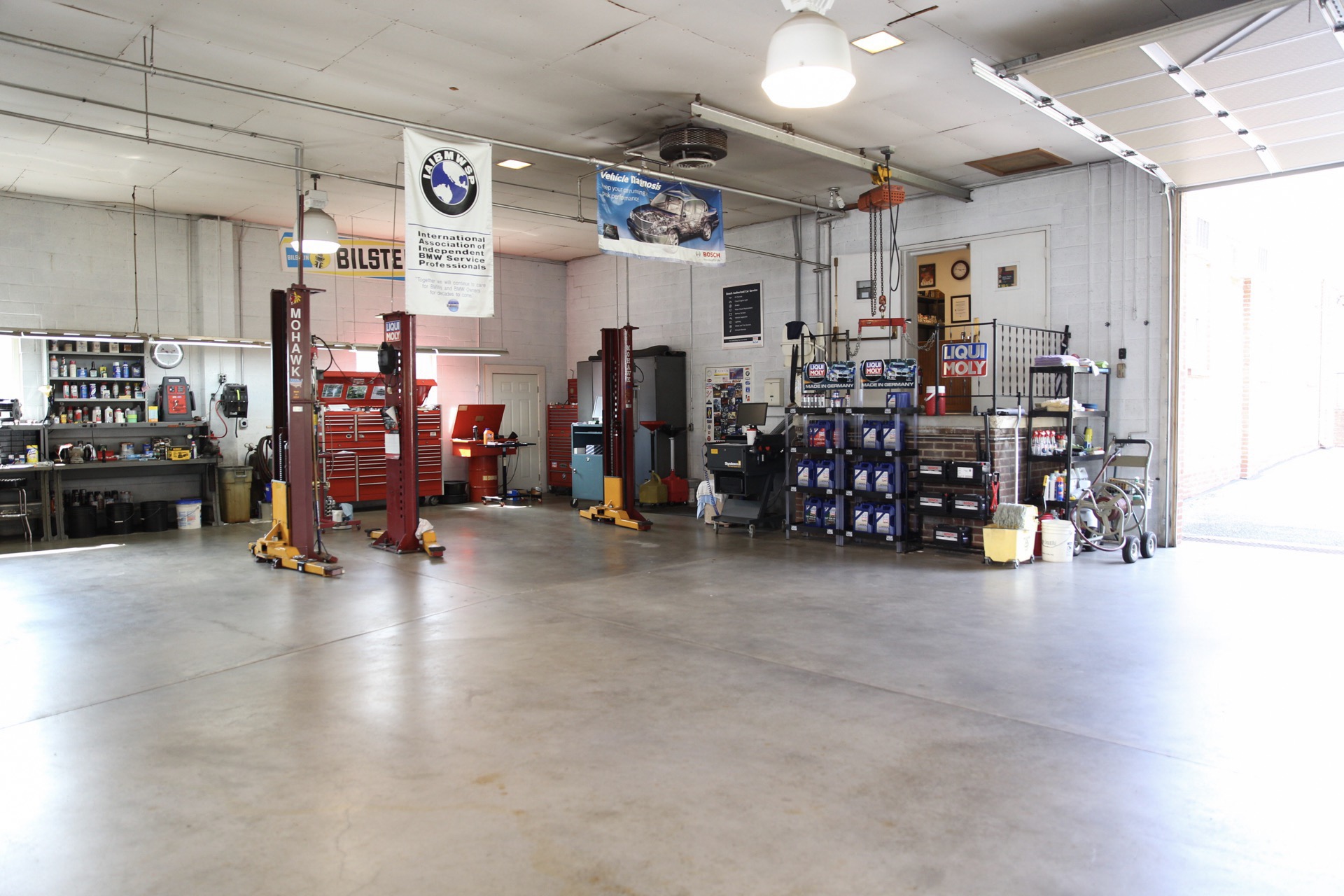 About Us Jack's Auto & Aero